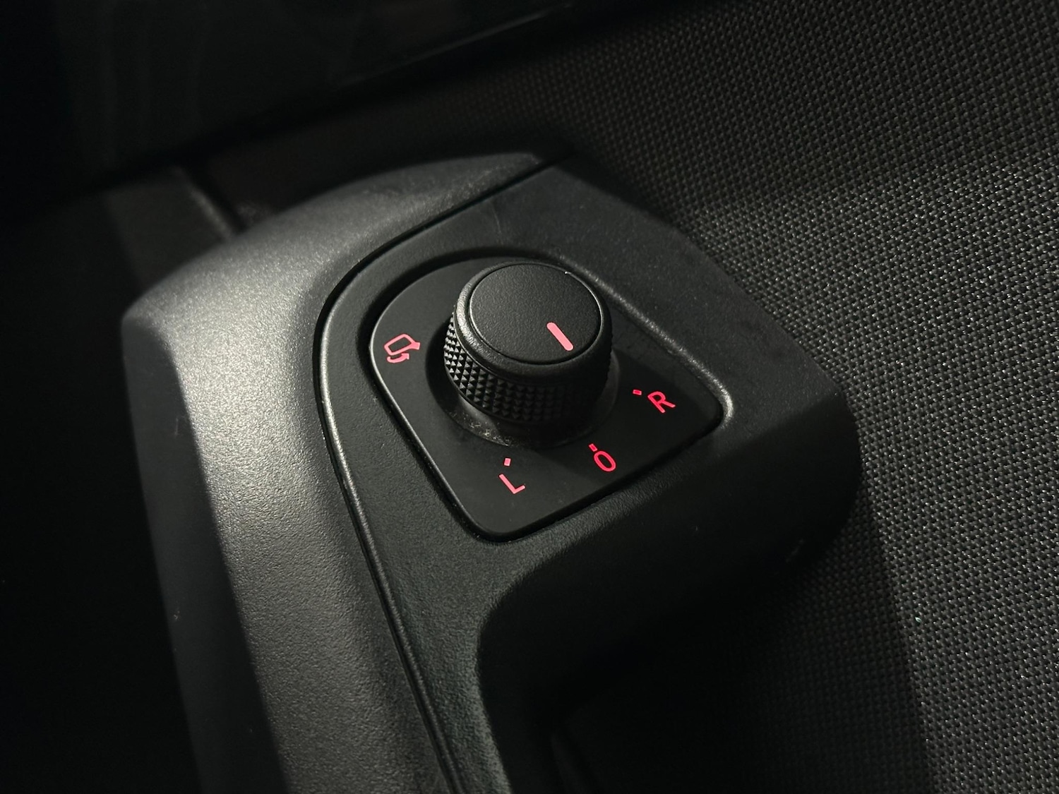 Used SEAT Ateca 2018 for sale - 76878468: Photo 18