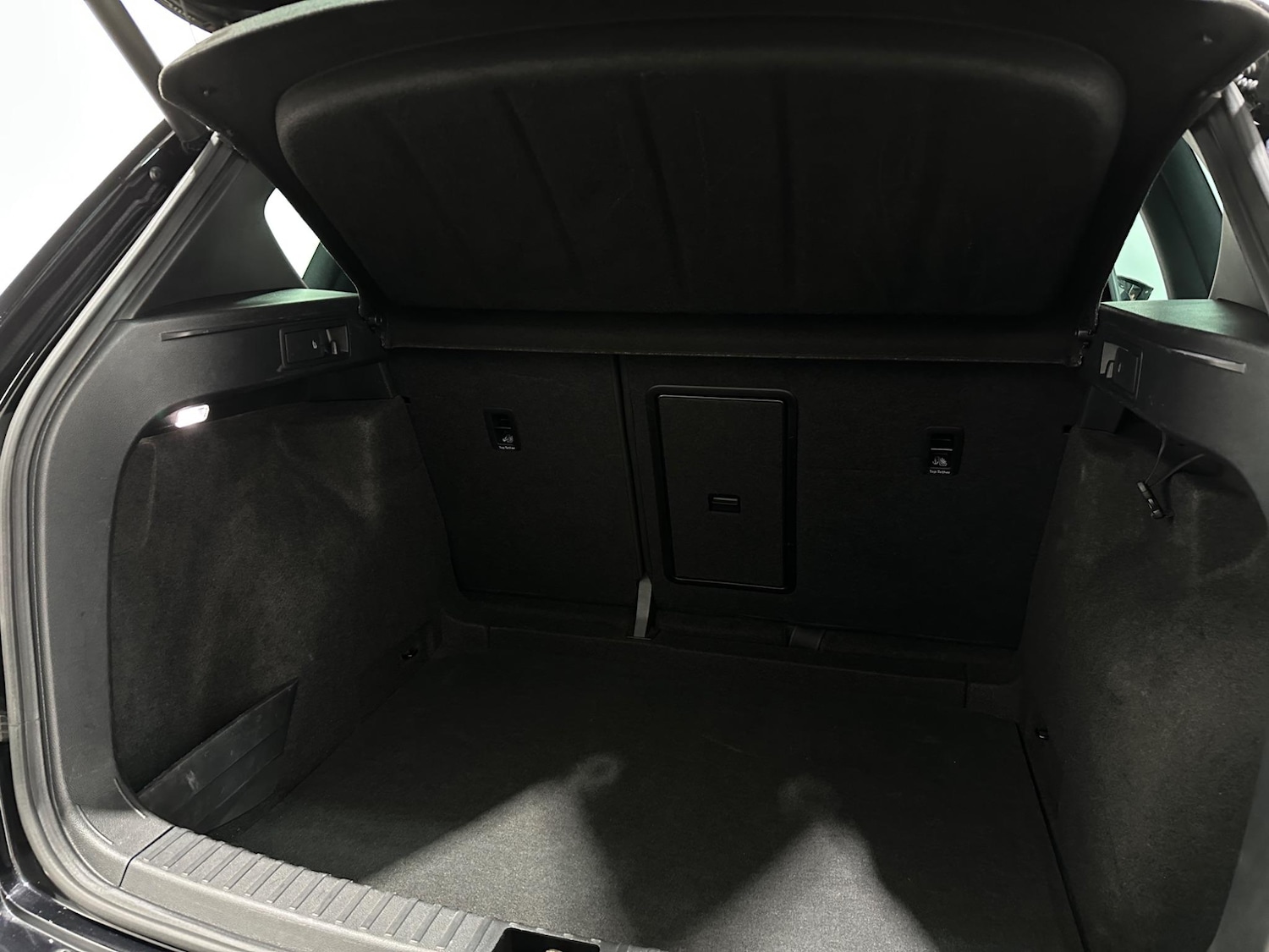 Used SEAT Ateca 2018 for sale - 76878468: Photo 48