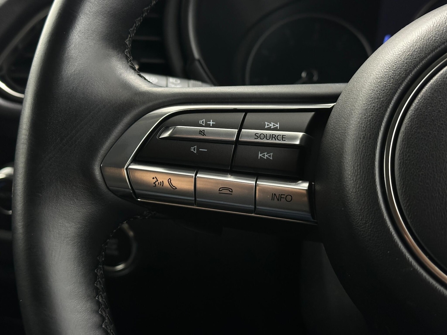 Used Mazda CX-30 2023 for sale - 77982293: Photo 14