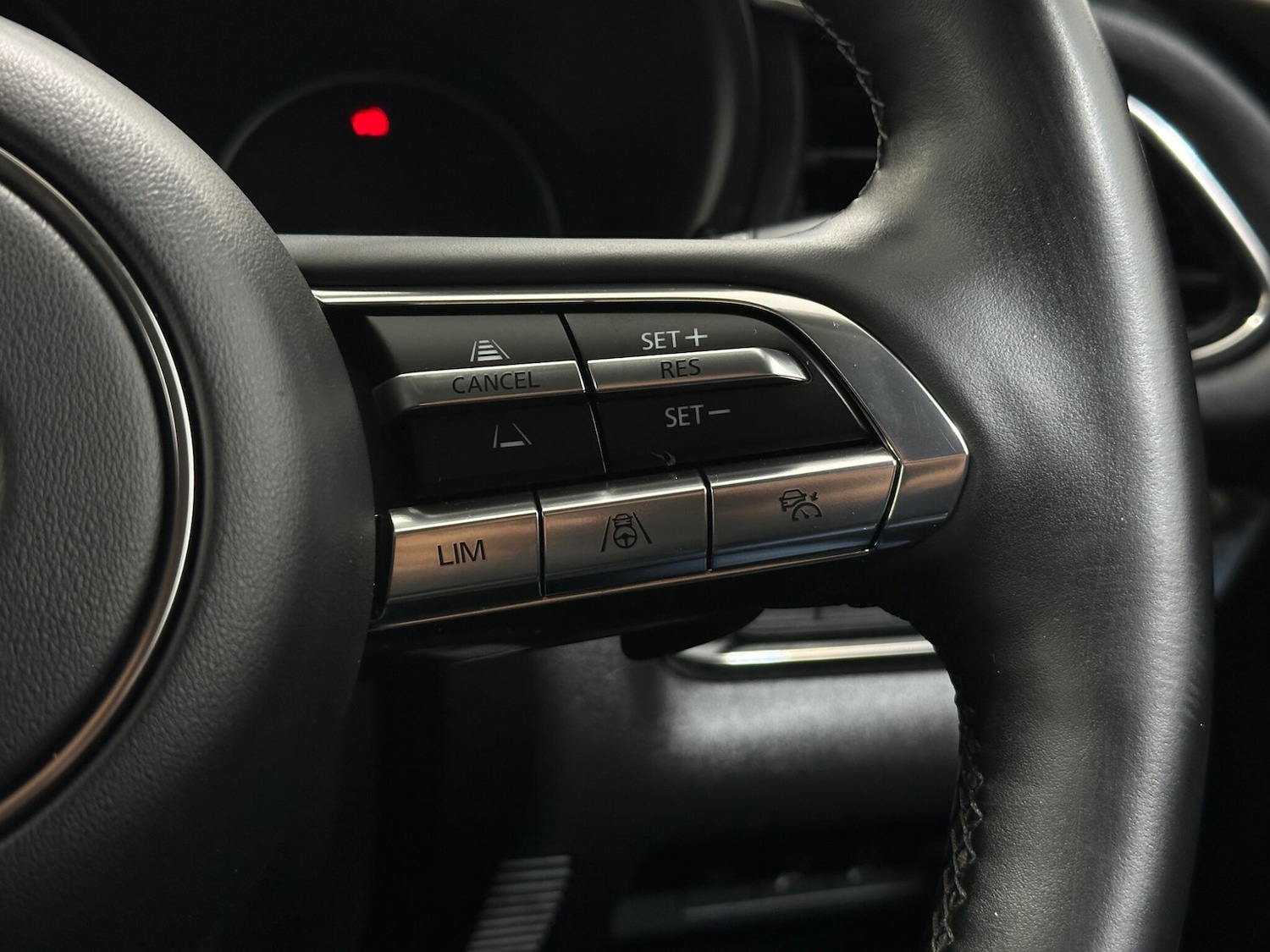 Used Mazda CX-30 2023 for sale - 77982293: Photo 15