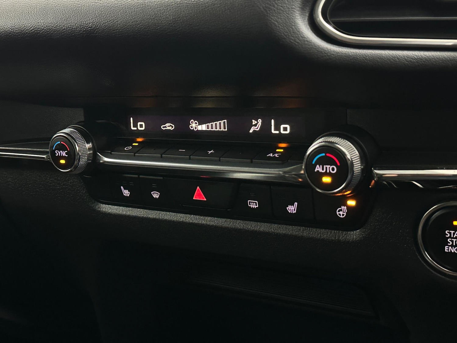 Used Mazda CX-30 2023 for sale - 77982293: Photo 21