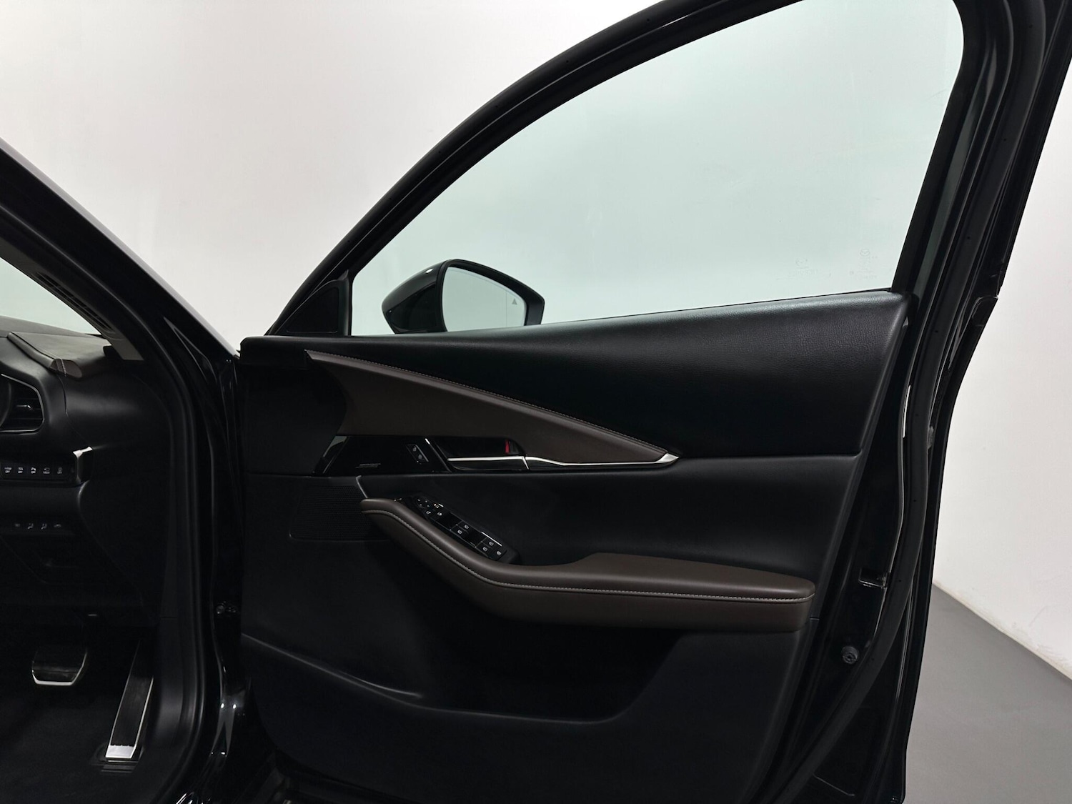 Used Mazda CX-30 2023 for sale - 77982293: Photo 32