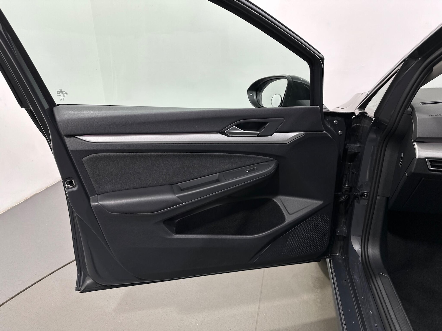 Used Volkswagen Golf for sale - 77538052: Photo 38