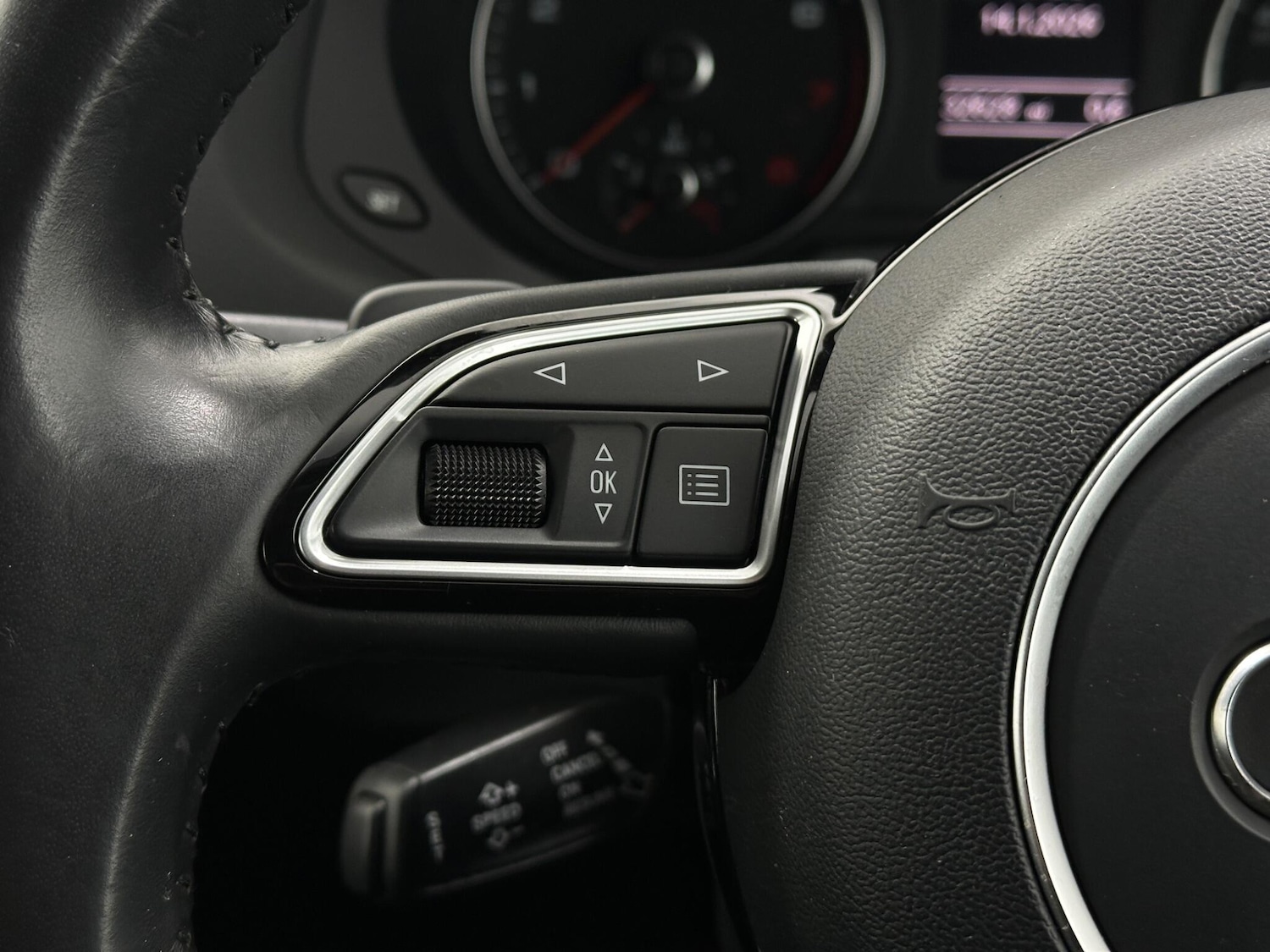 Used Audi Q3 2018 for sale - 77202838: Photo 14