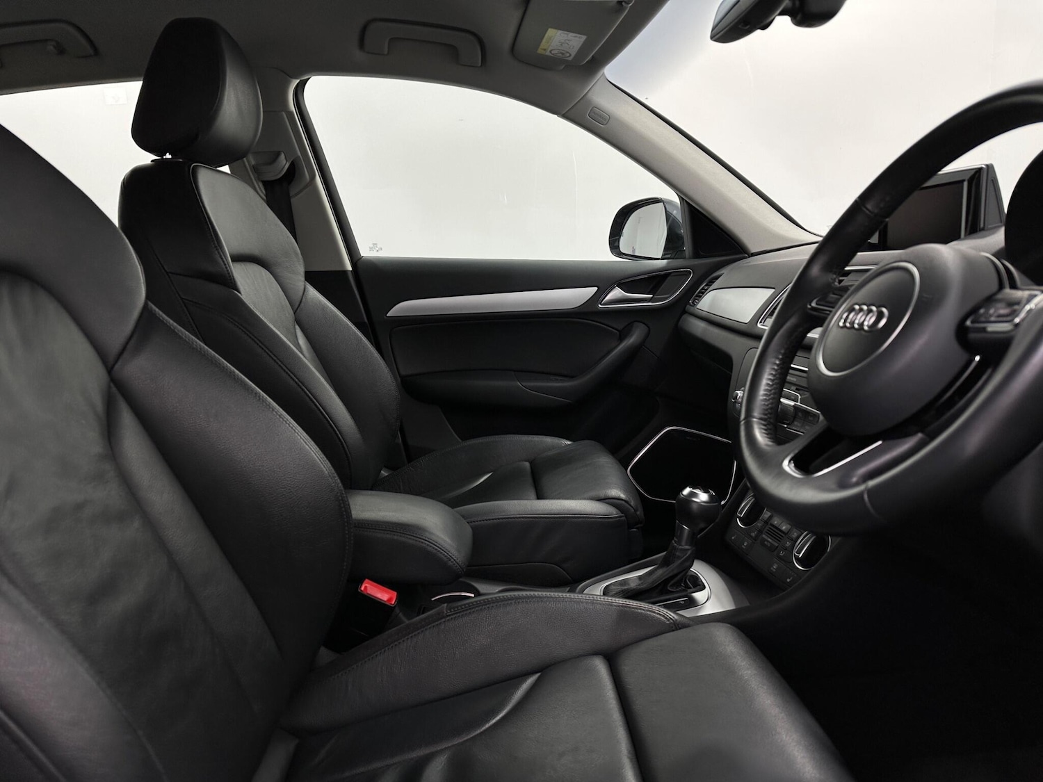 Used Audi Q3 2018 for sale - 77202838: Photo 31