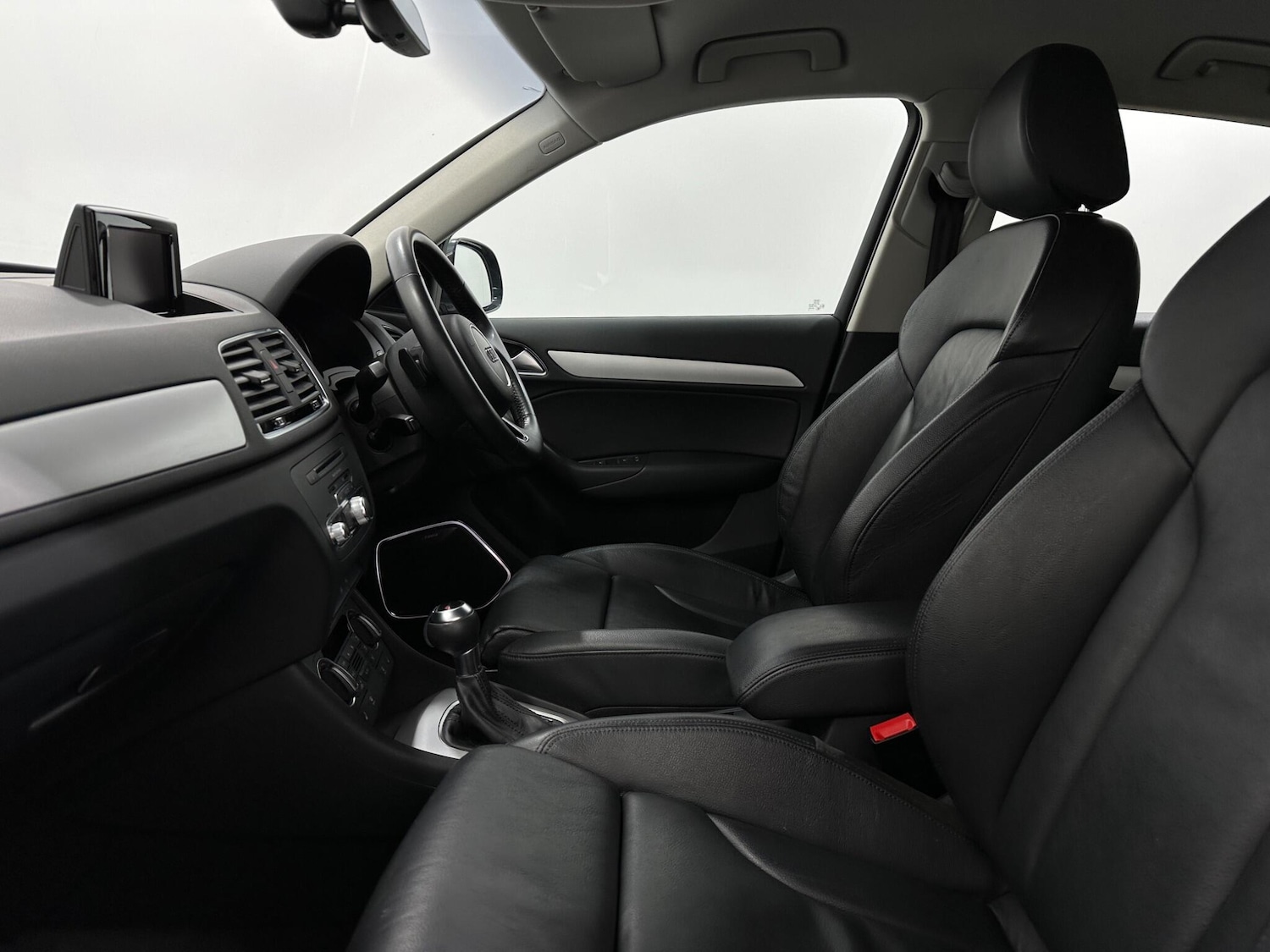 Used Audi Q3 2018 for sale - 77202838: Photo 34