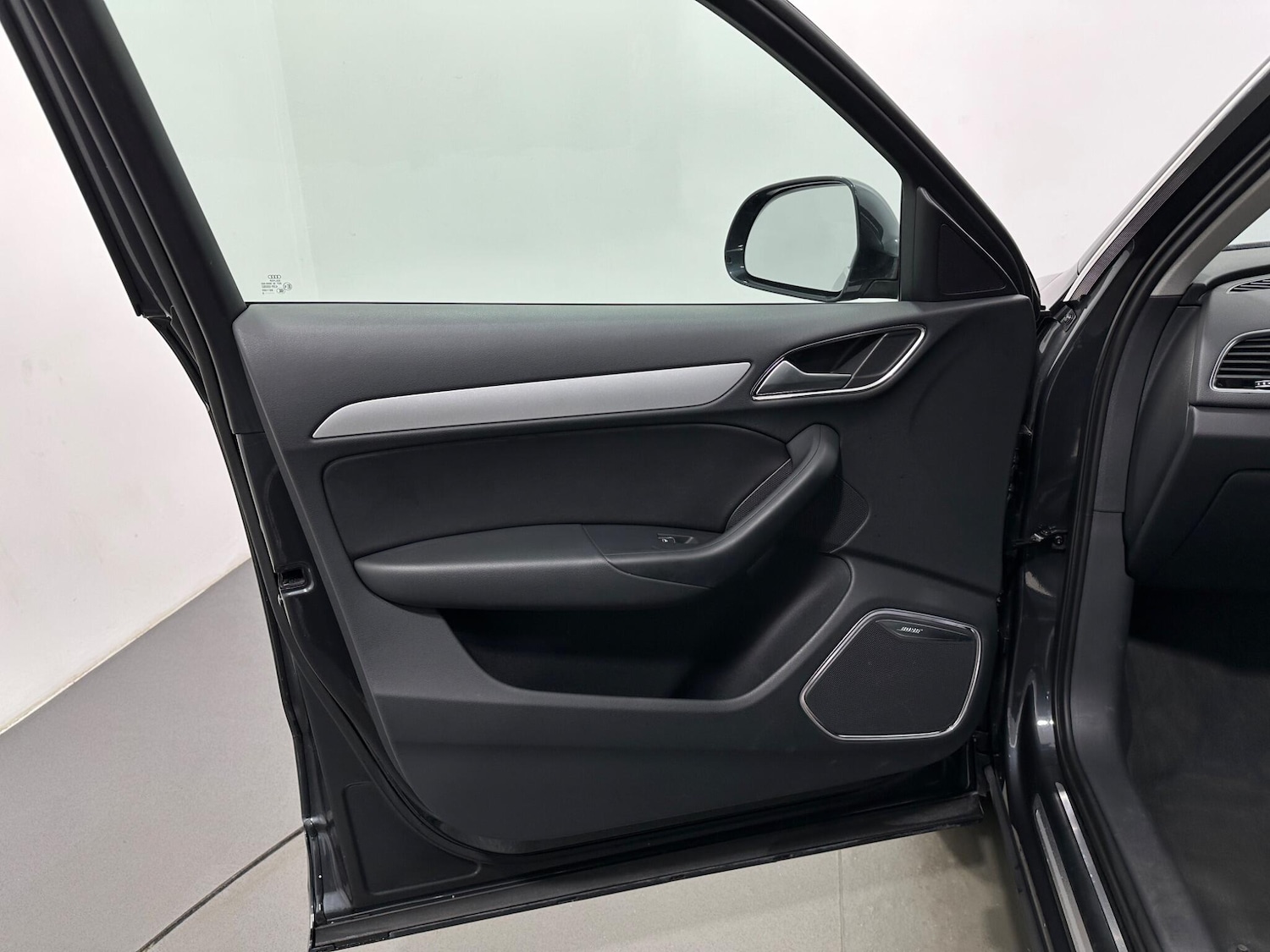 Used Audi Q3 2018 for sale - 77202838: Photo 36