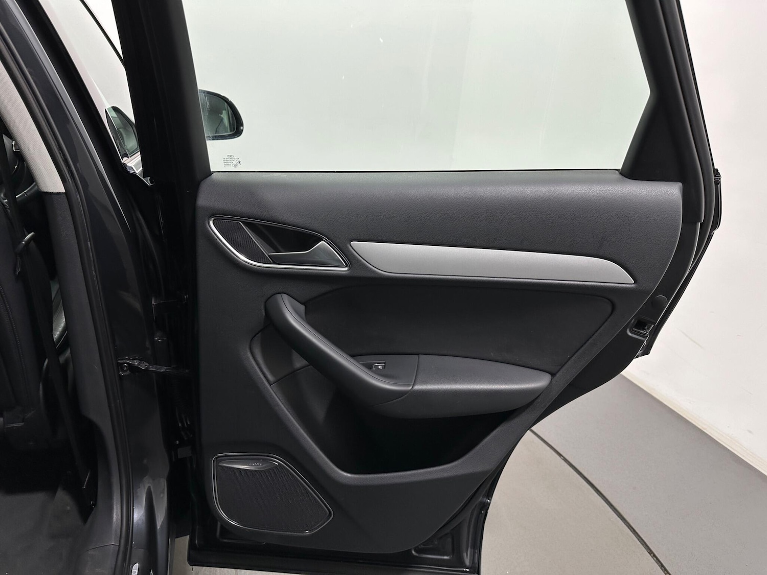 Used Audi Q3 2018 for sale - 77202838: Photo 42