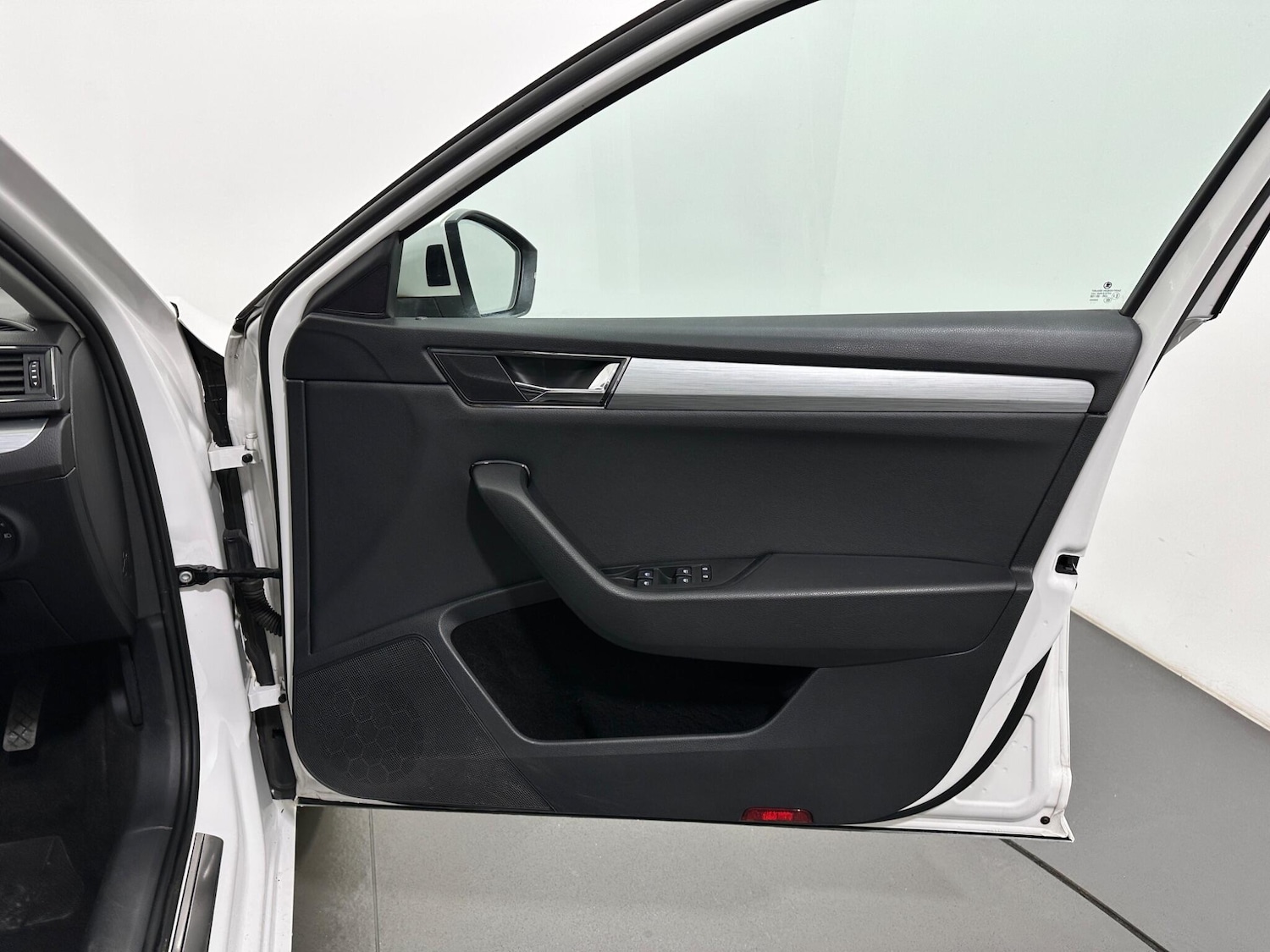 Used Skoda Superb 2021 for sale - 77625167: Photo 34