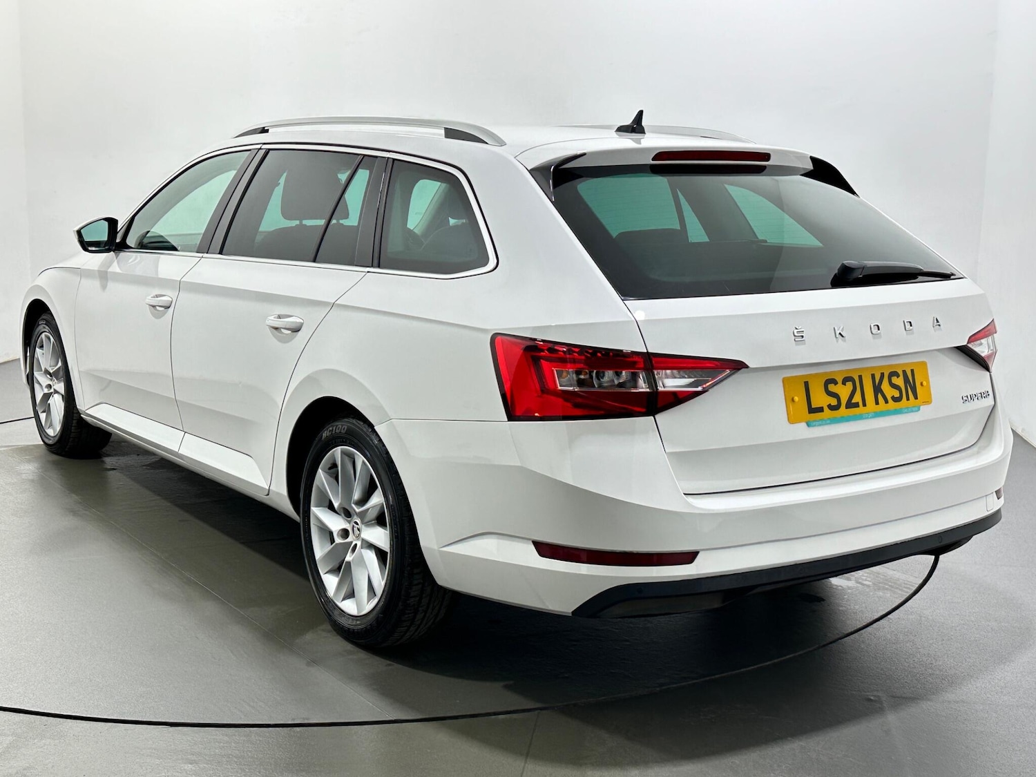 Used Skoda Superb 2021 for sale - 77625167: Photo 6