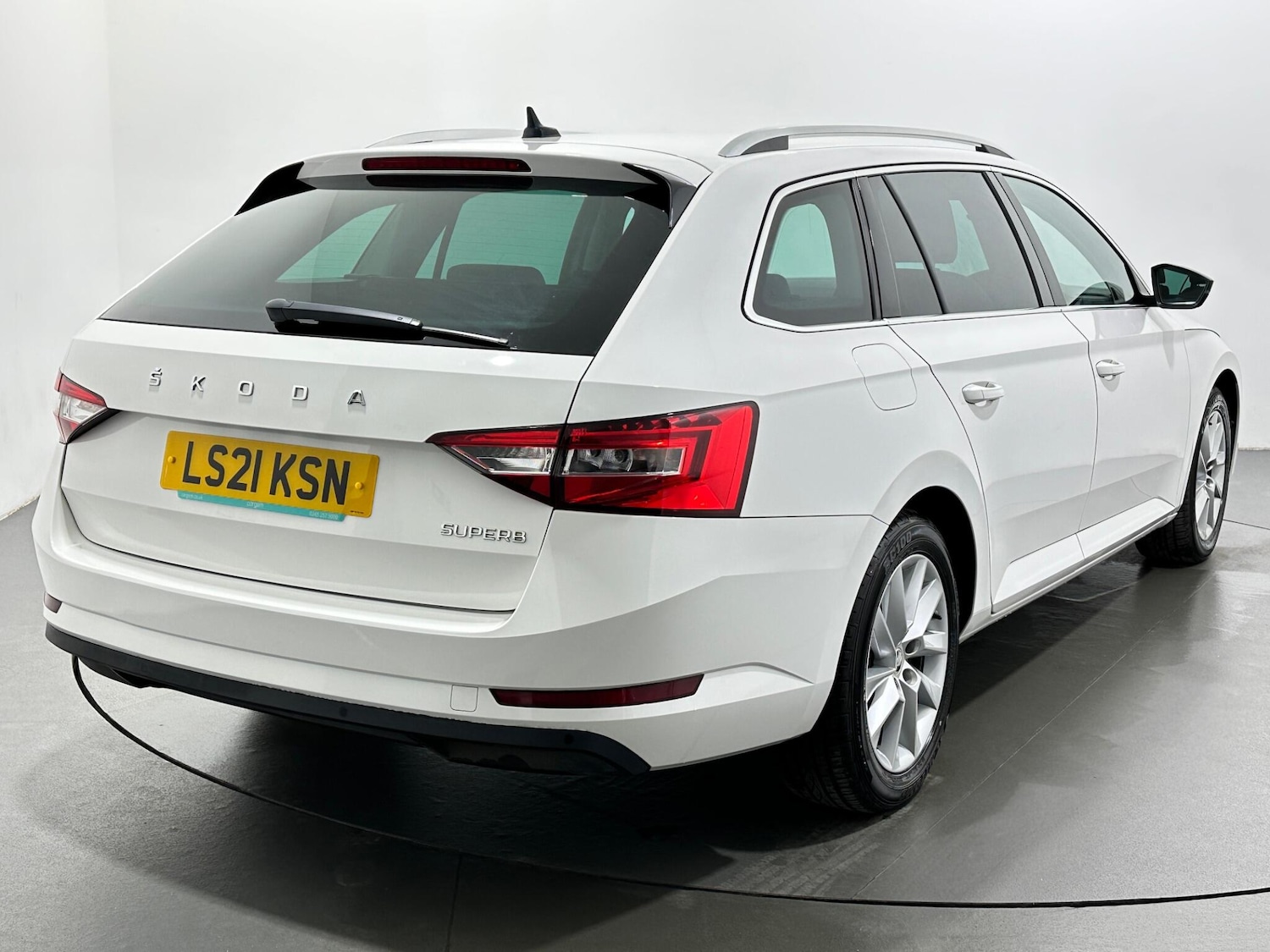 Used Skoda Superb 2021 for sale - 77625167: Photo 8