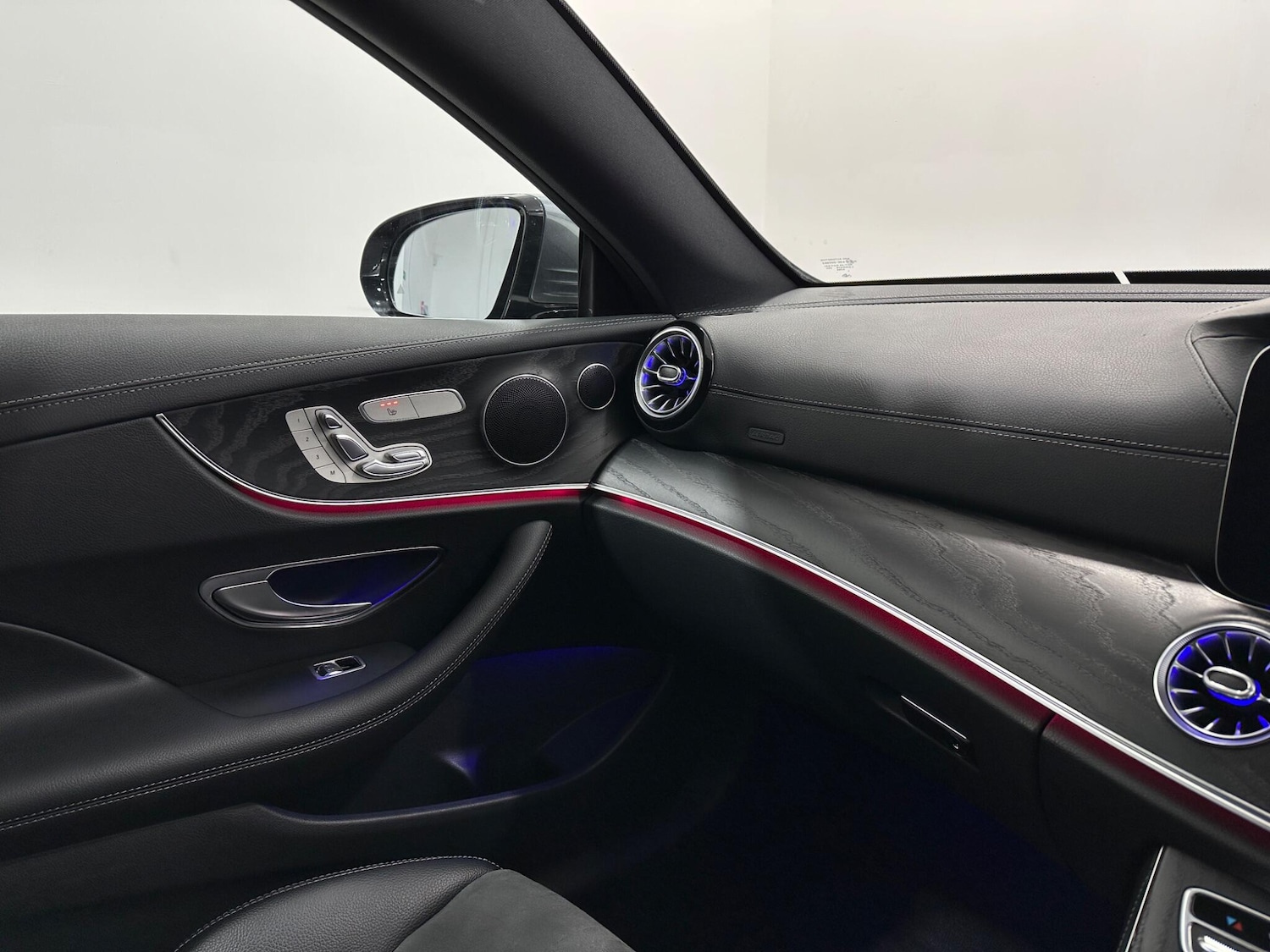 Used Mercedes-Benz E Class 2019 for sale - 77098181: Photo 28