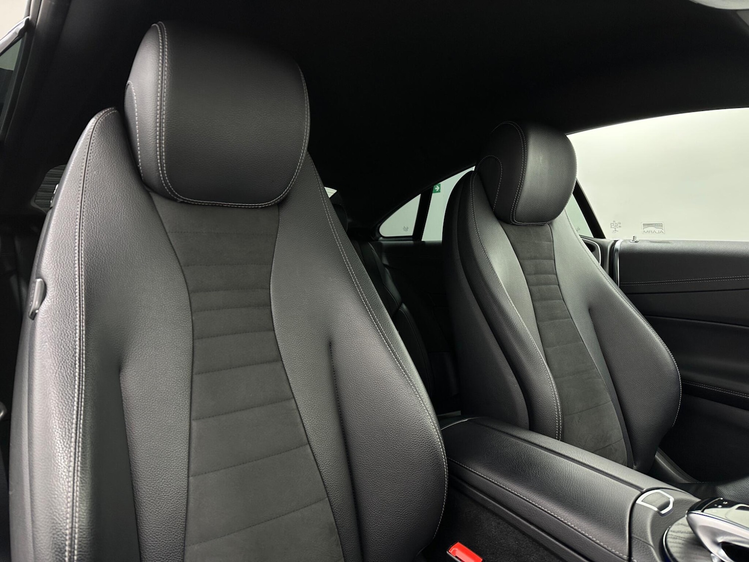 Used Mercedes-Benz E Class 2019 for sale - 77098181: Photo 34