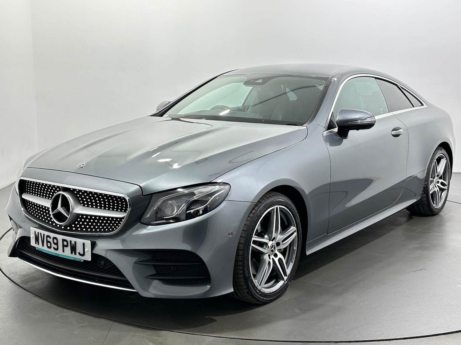 Used Mercedes-Benz E Class 2019 for sale - 77098181: Photo 4