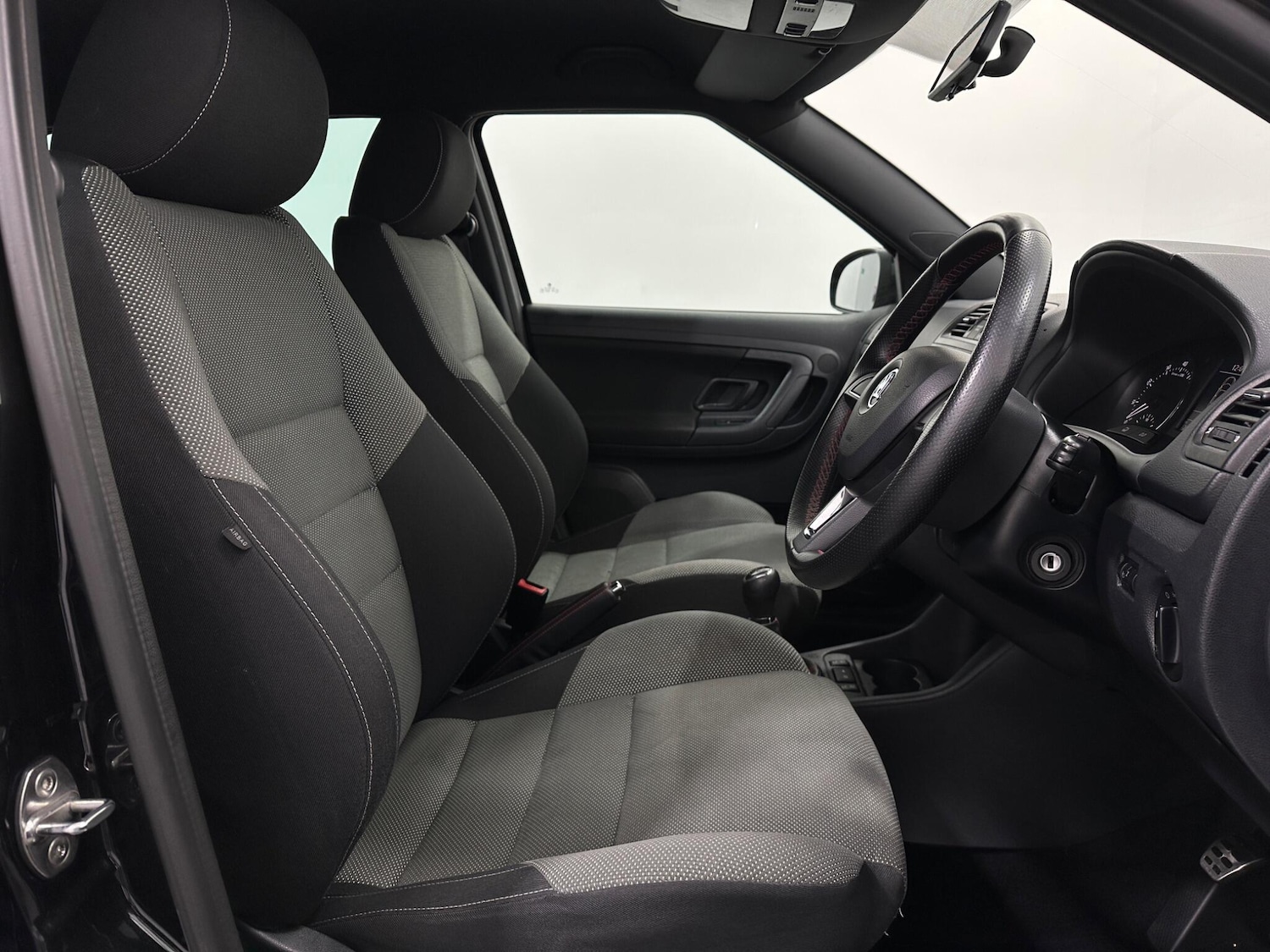 Used Skoda Fabia 2014 for sale - 76878666: Photo 28