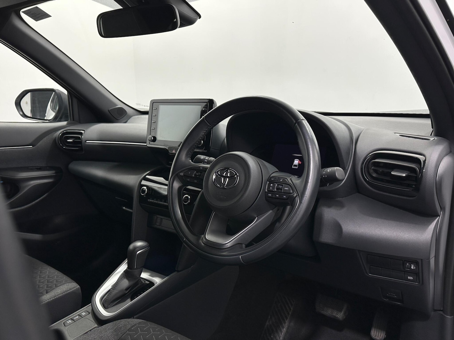 Used Toyota Yaris Cross 2021 for sale - 76878916: Photo 10