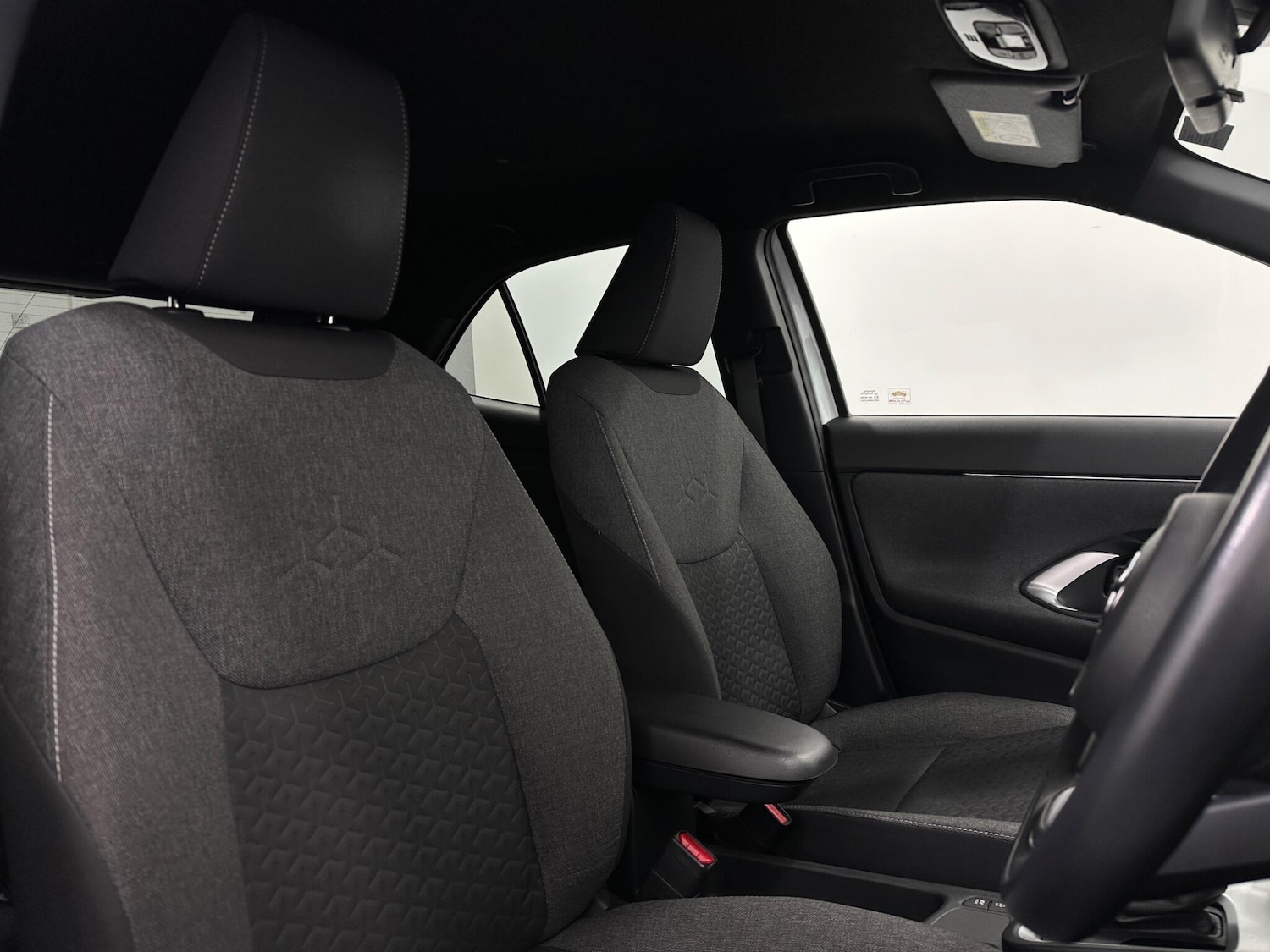 Used Toyota Yaris Cross 2021 for sale - 76878916: Photo 28