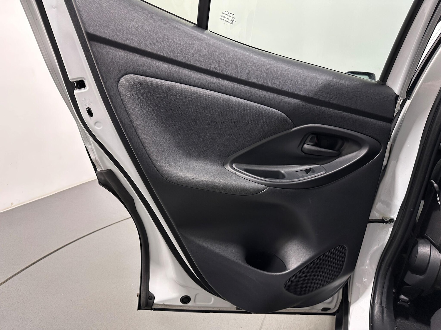 Used Toyota Yaris Cross 2021 for sale - 76878916: Photo 35