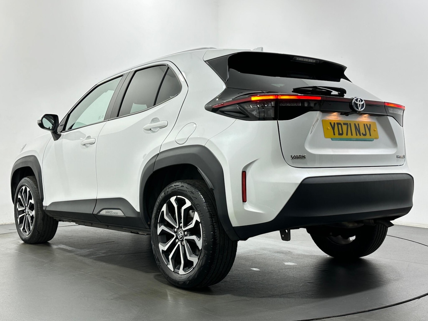 Used Toyota Yaris Cross 2021 for sale - 76878916: Photo 43