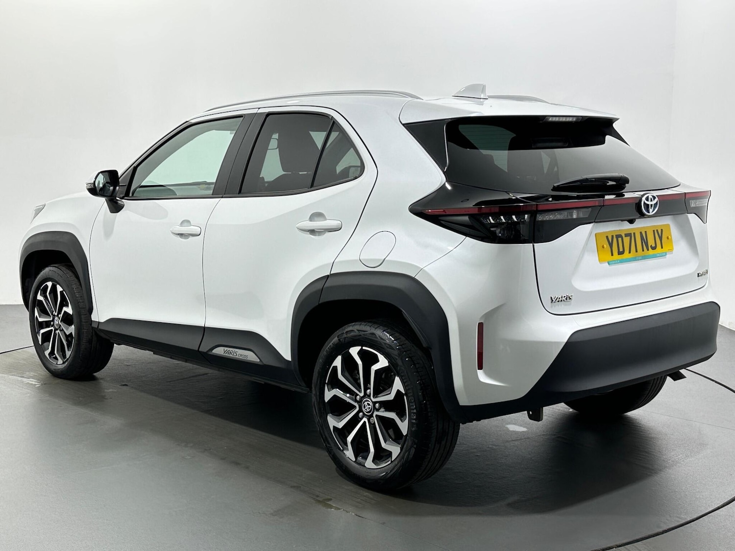 Used Toyota Yaris Cross 2021 for sale - 76878916: Photo 6