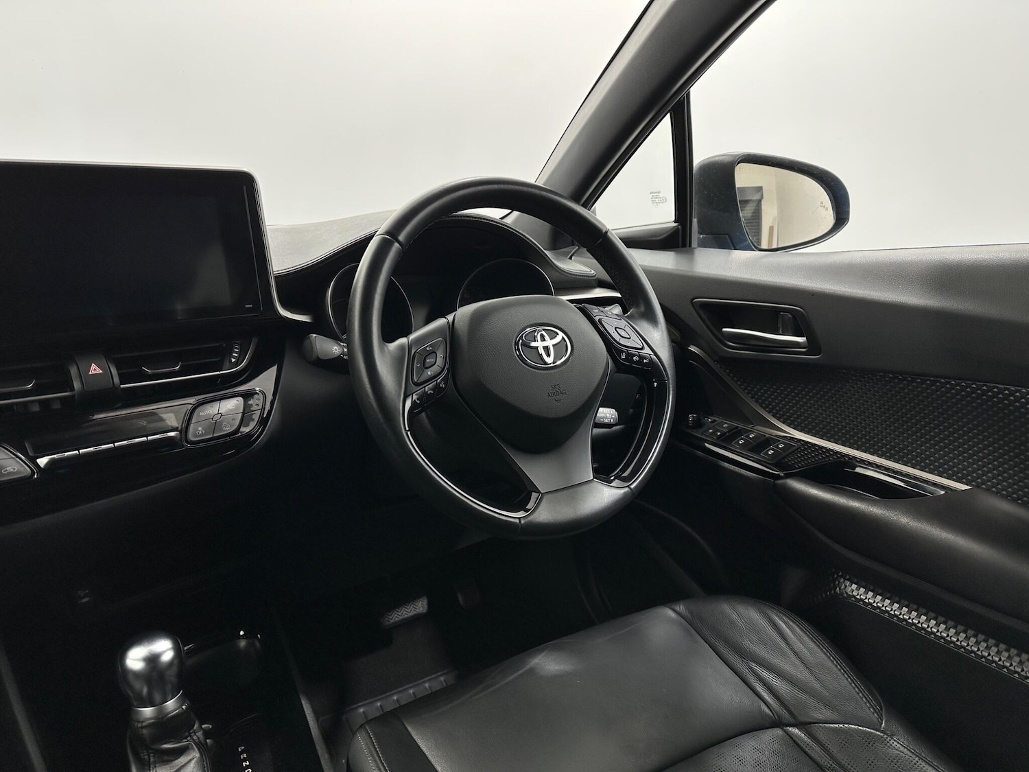 Used Toyota C-HR 2019 for sale - 77352047: Photo 10