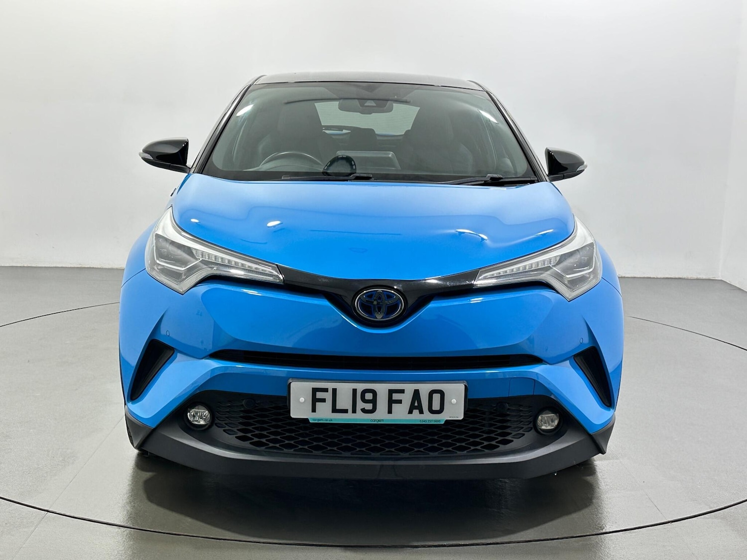 Used Toyota C-HR 2019 for sale - 77352047: Photo 3