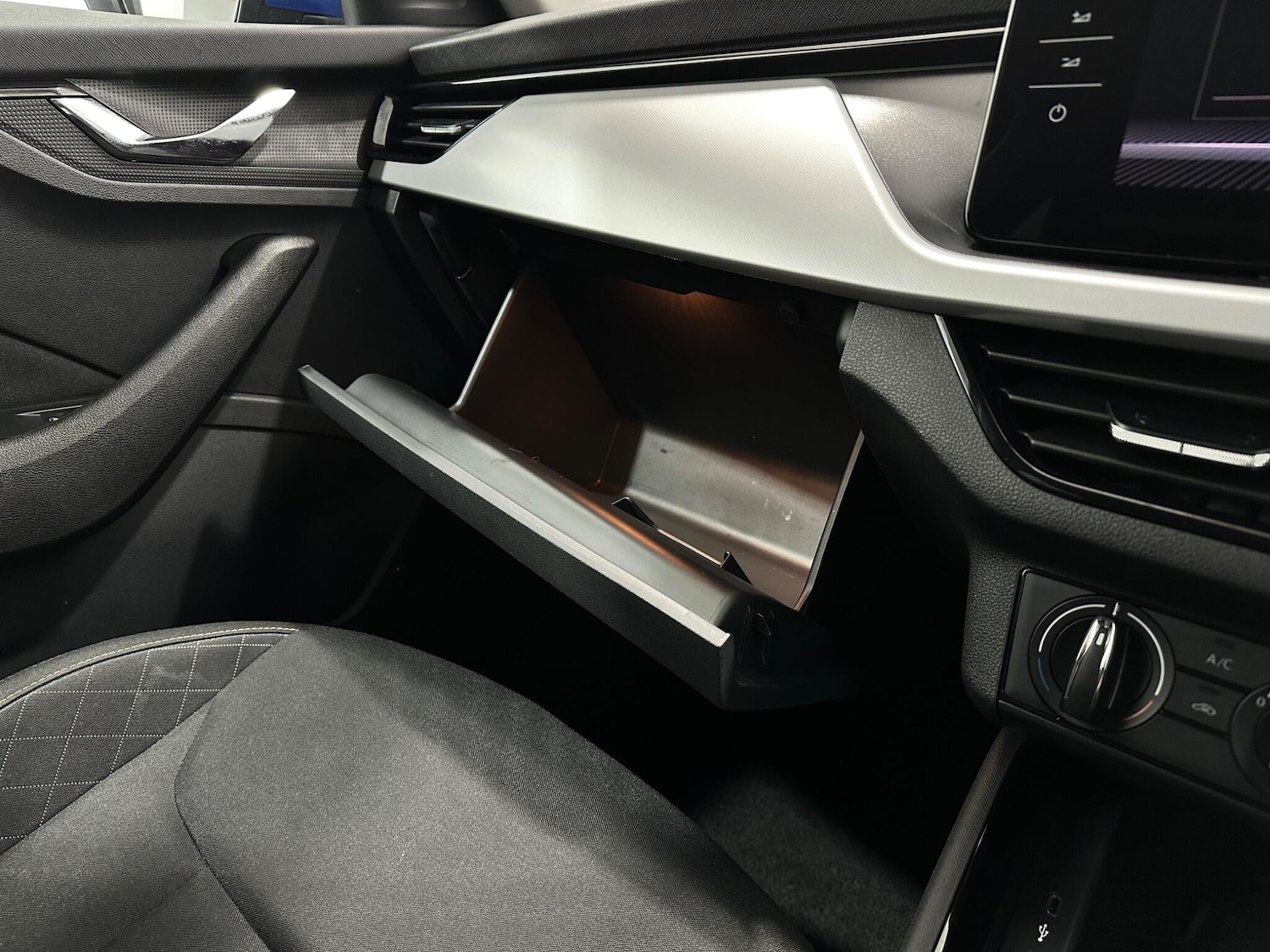 Used Skoda Kamiq 2021 for sale - 77598314: Photo 28