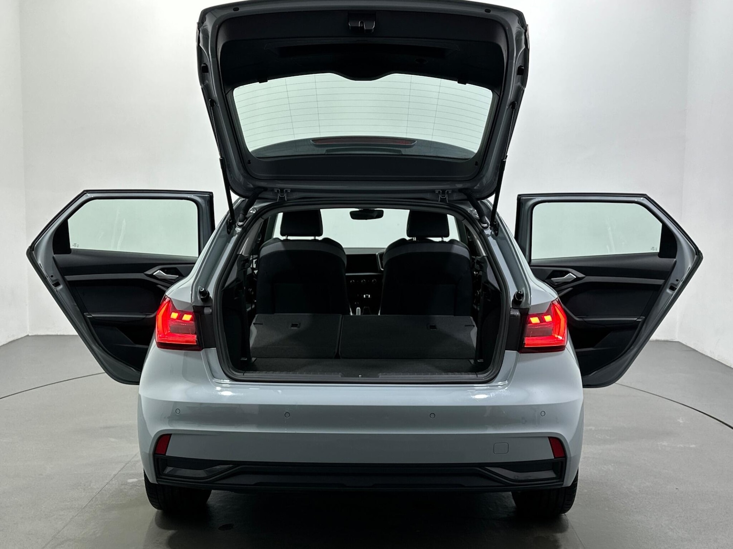 Used Audi A1 for sale - 77537689: Photo 43