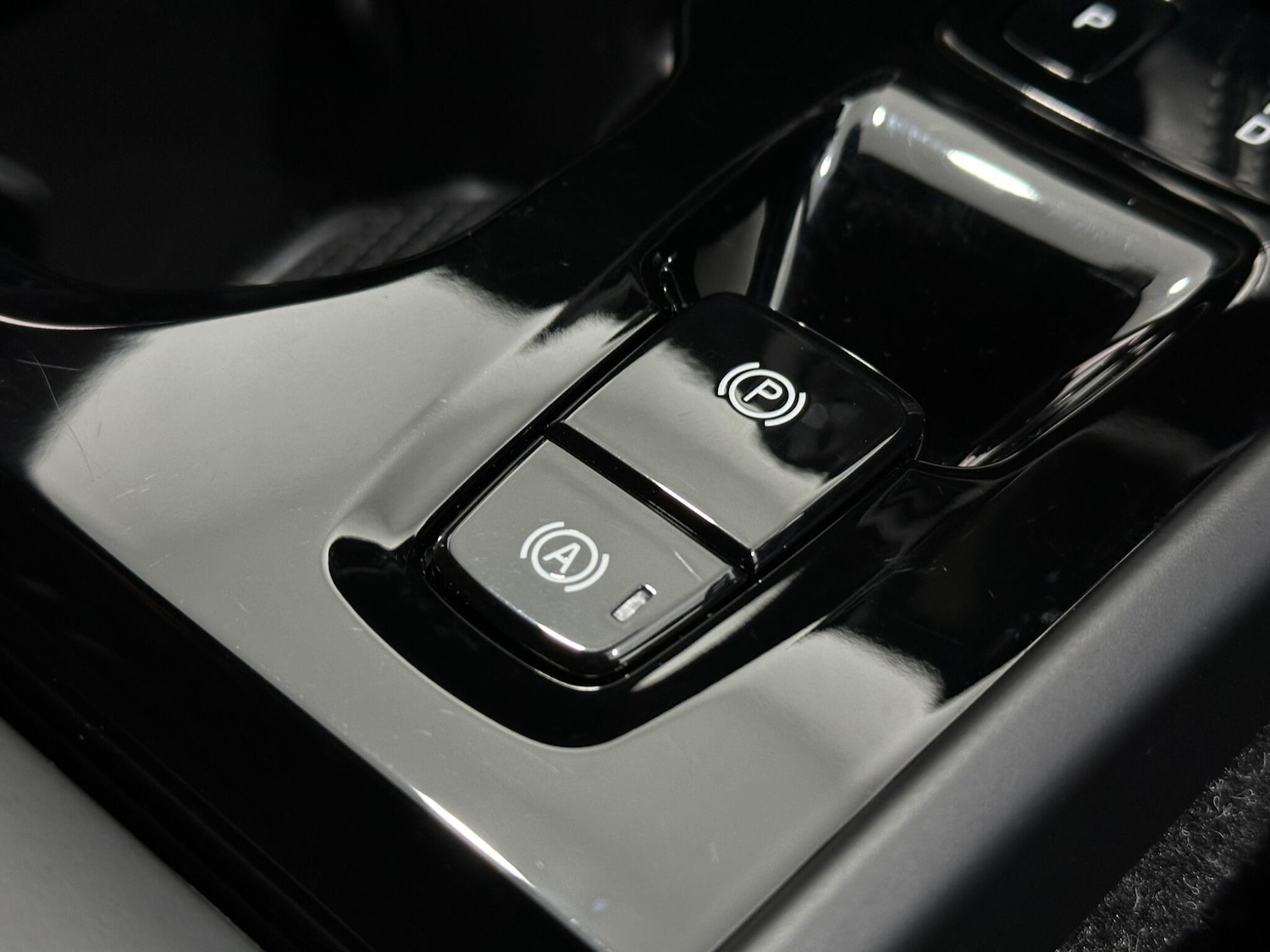 Used Volvo XC40 2020 for sale - 76878866: Photo 20