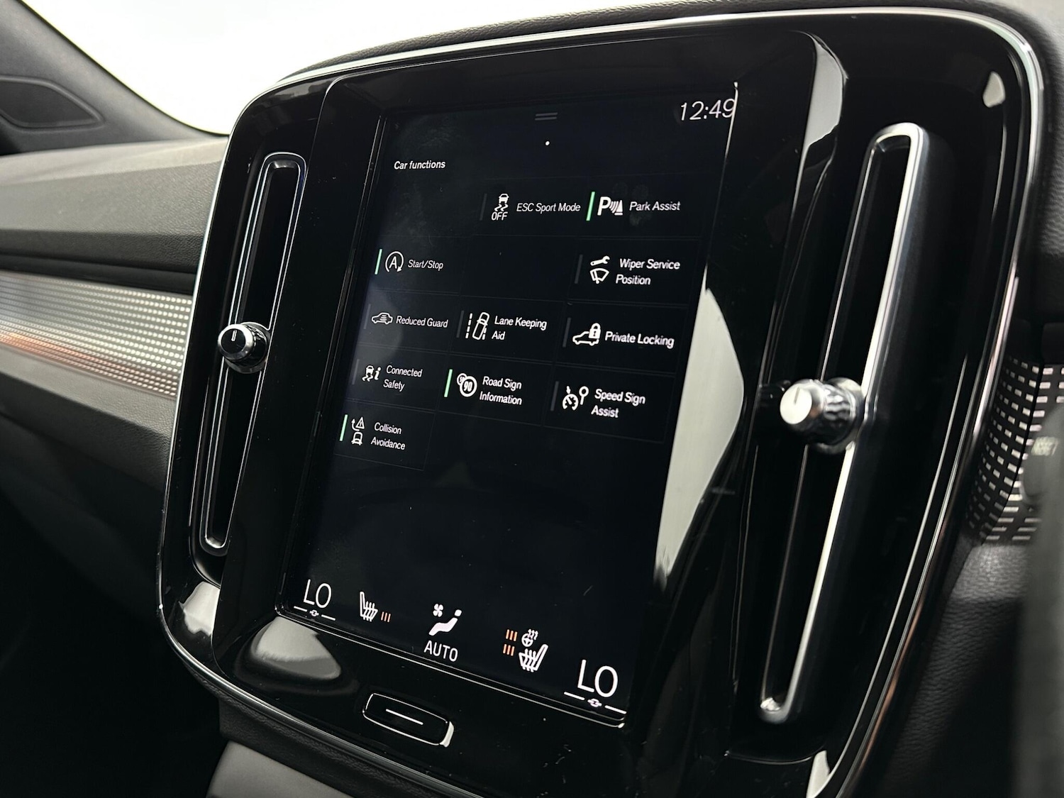 Used Volvo XC40 2020 for sale - 76878866: Photo 26