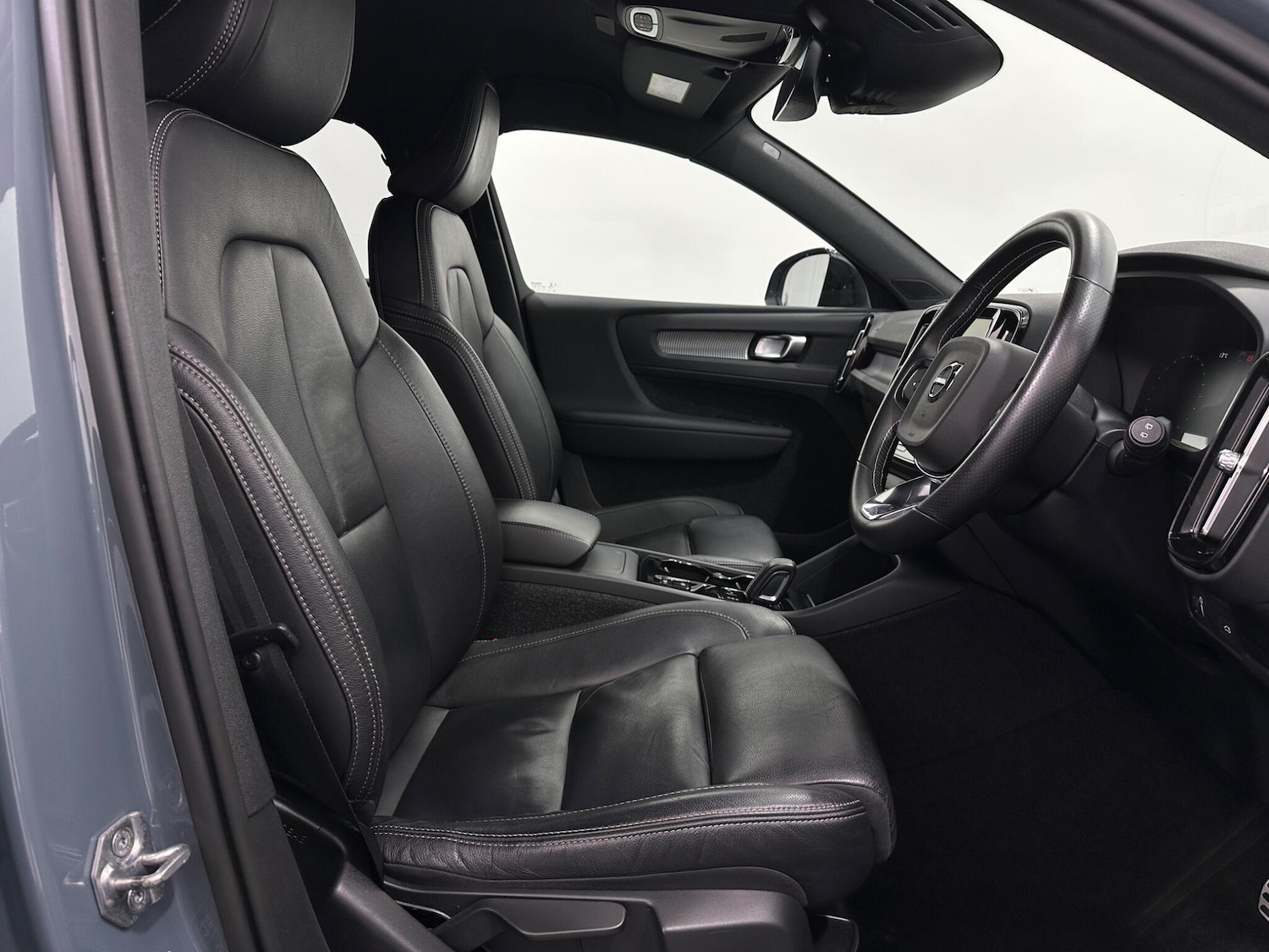 Used Volvo XC40 2020 for sale - 76878866: Photo 31