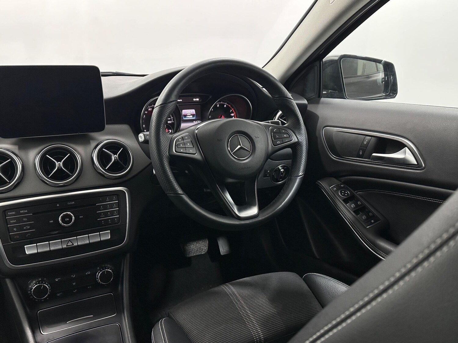 Used Mercedes-Benz GLA for sale - 77497162: Photo 12
