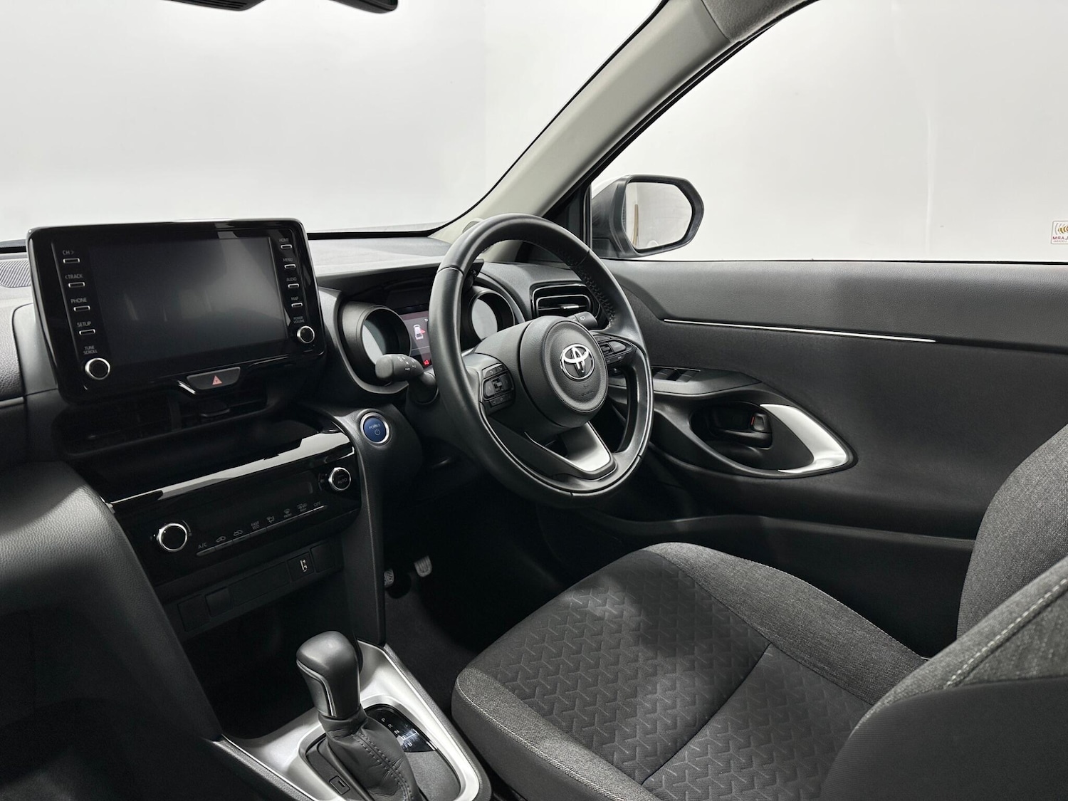 Used Toyota Yaris Cross 2022 for sale - 77625043: Photo 27