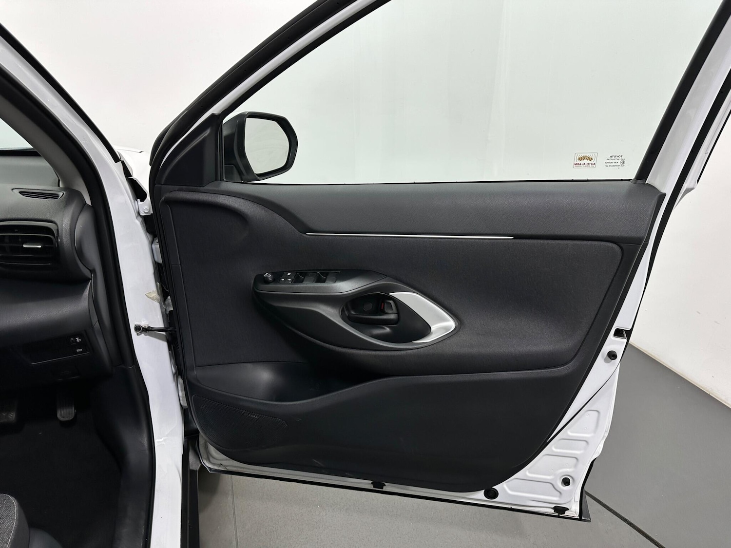 Used Toyota Yaris Cross 2022 for sale - 77625043: Photo 30