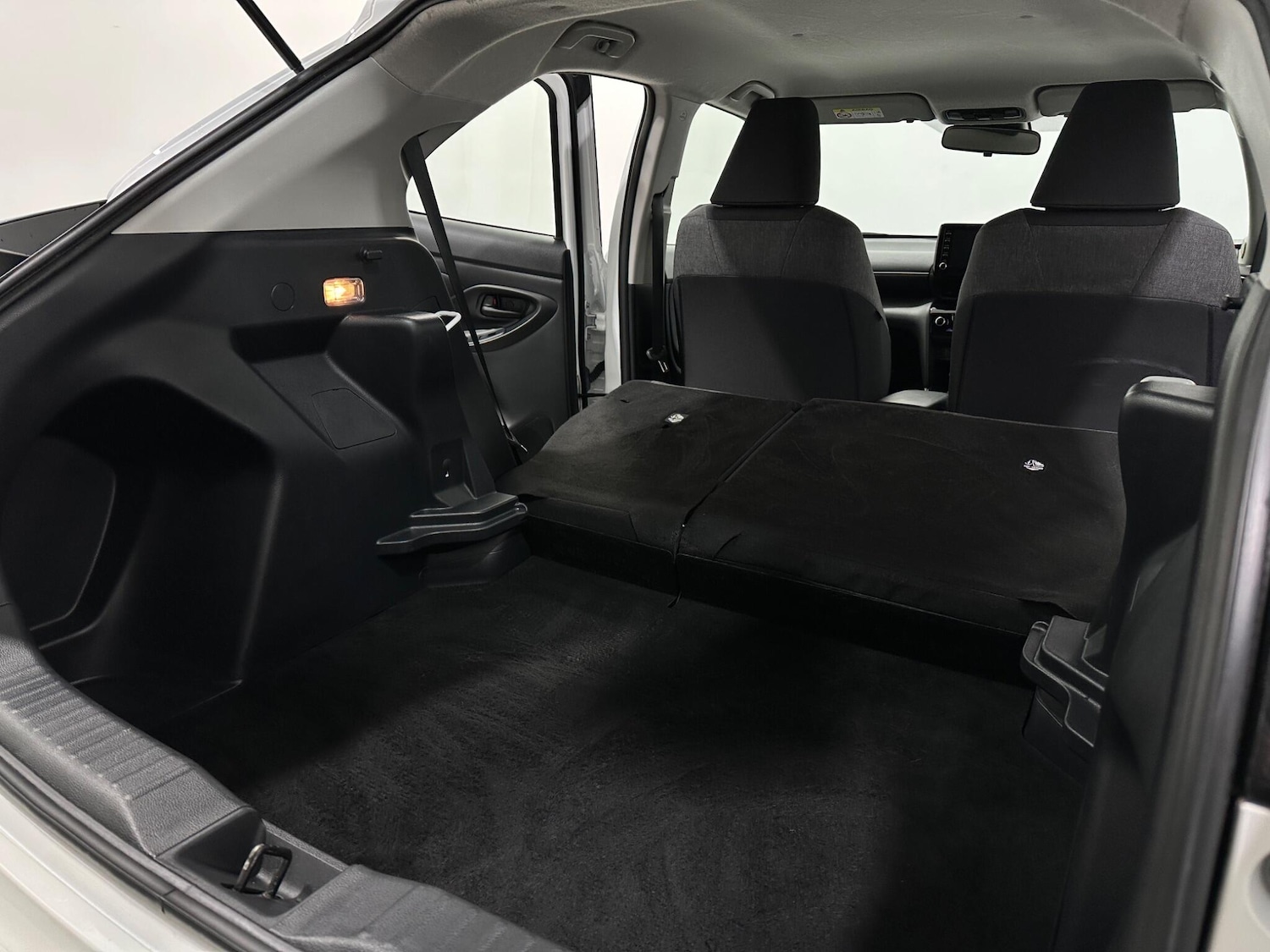 Used Toyota Yaris Cross 2022 for sale - 77625043: Photo 41