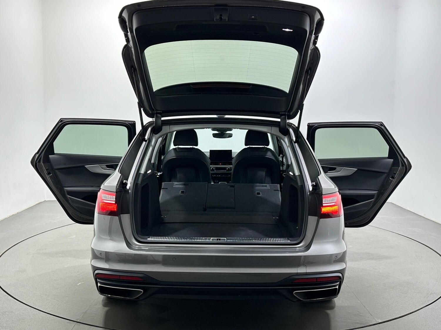 Used Audi A4 Avant for sale - 77993493: Photo 45