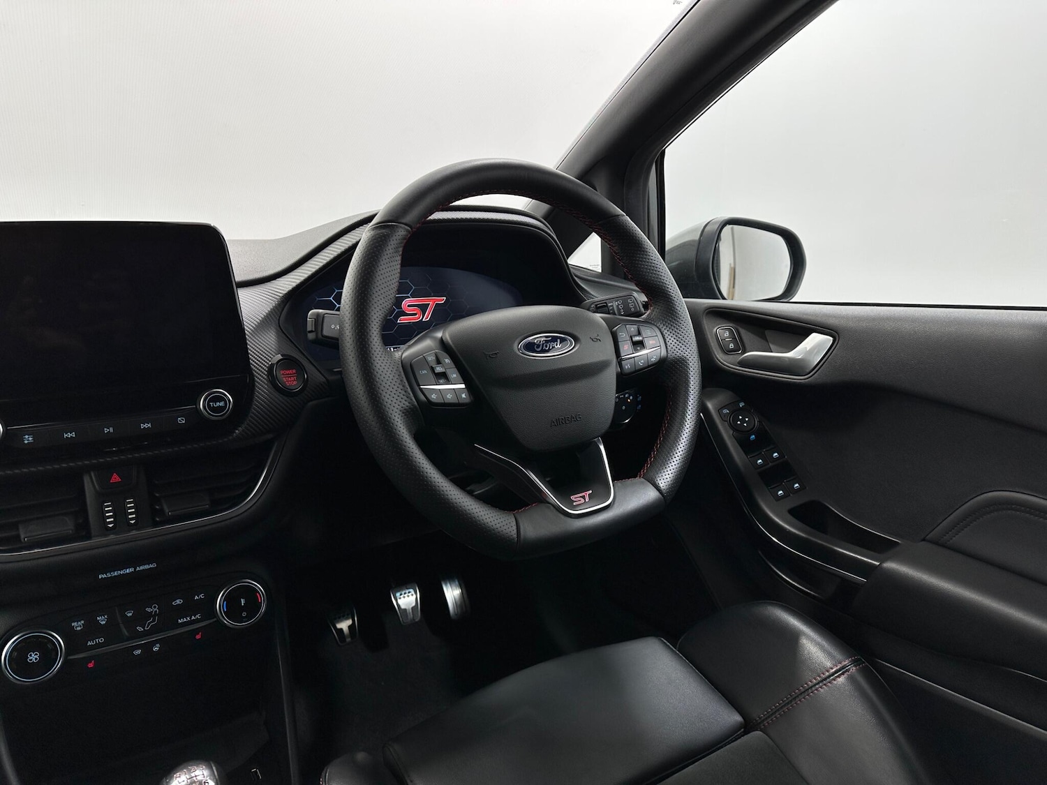 Used Ford Fiesta 2022 for sale - 76913015: Photo 11