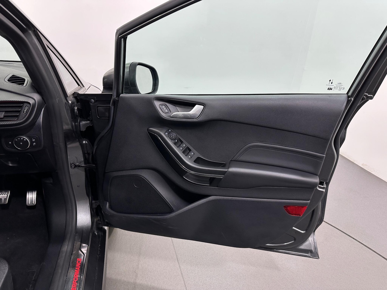 Used Ford Fiesta 2022 for sale - 76913015: Photo 31