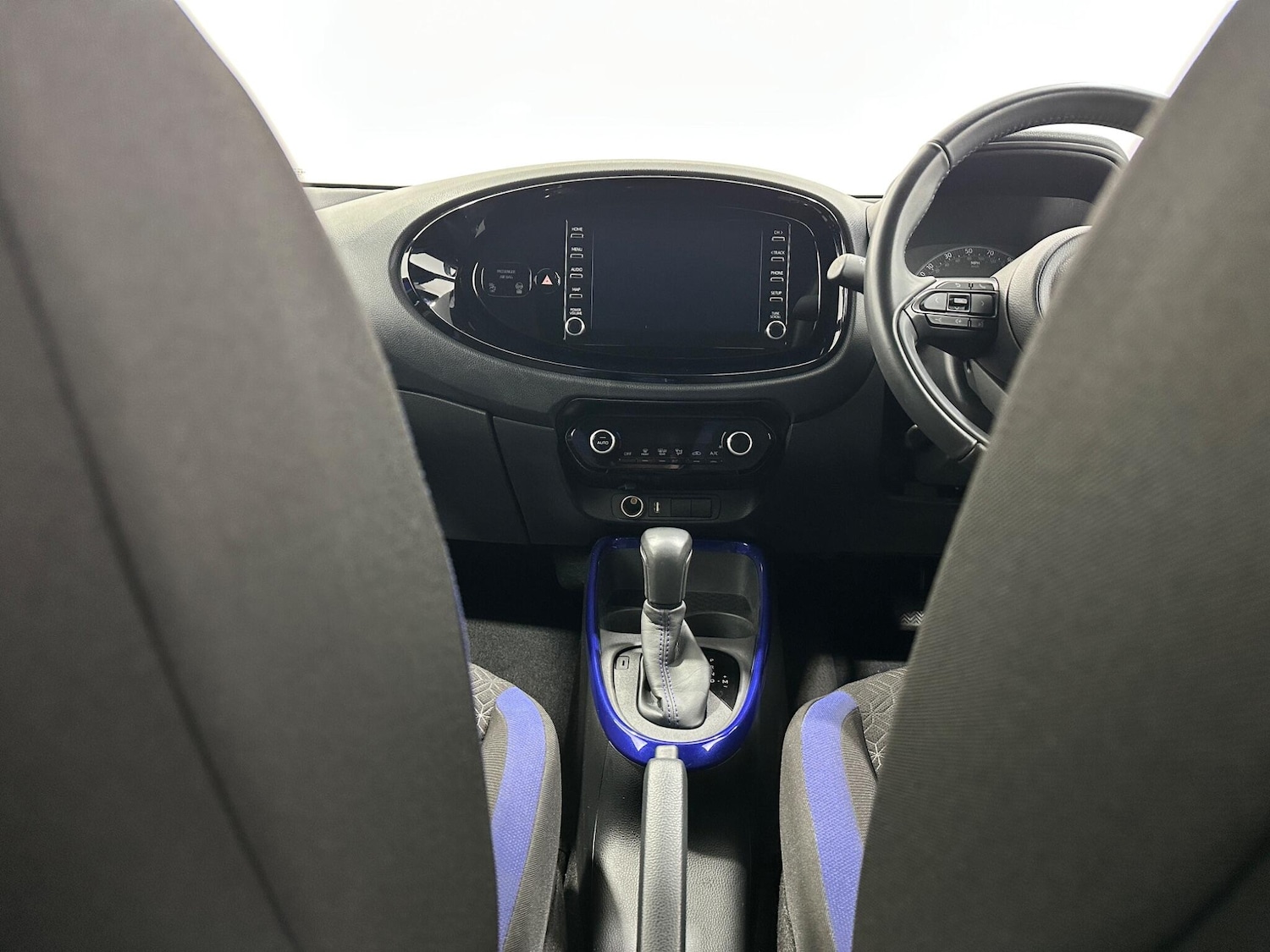 Used Toyota Aygo X 2023 for sale - 77637918: Photo 19