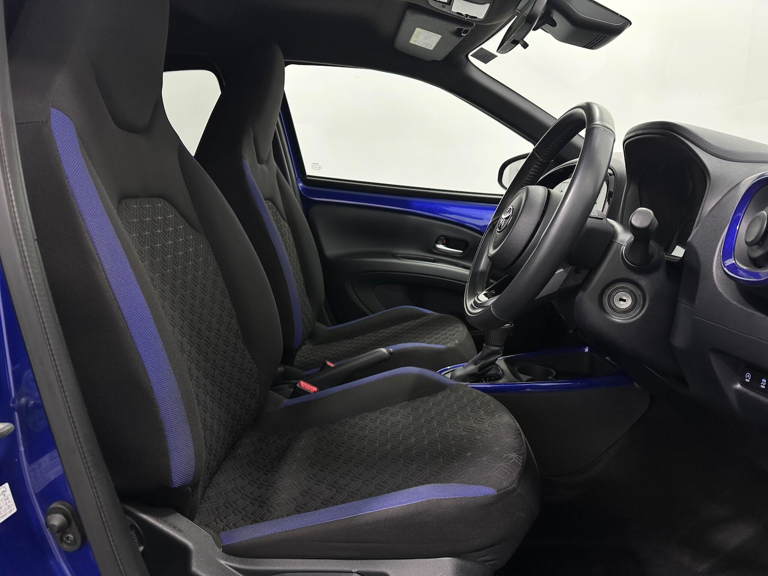 Used Toyota Aygo X 2023 for sale - 77637918: Photo 28