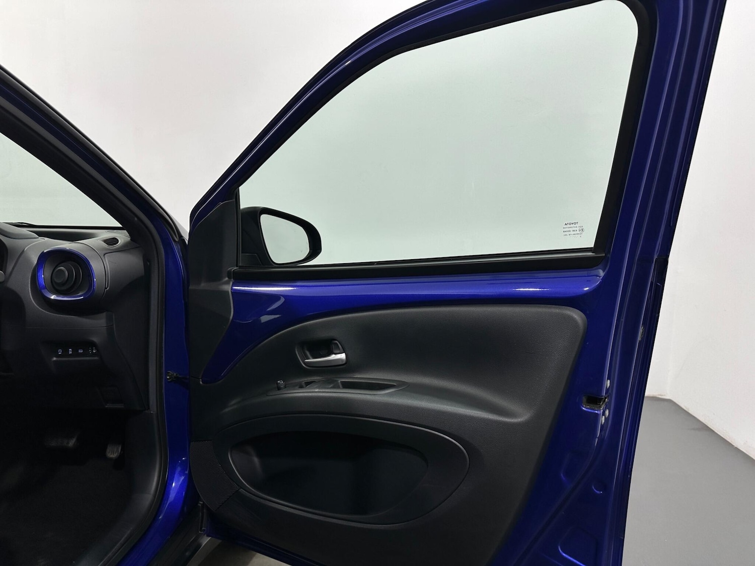 Used Toyota Aygo X 2023 for sale - 77637918: Photo 31