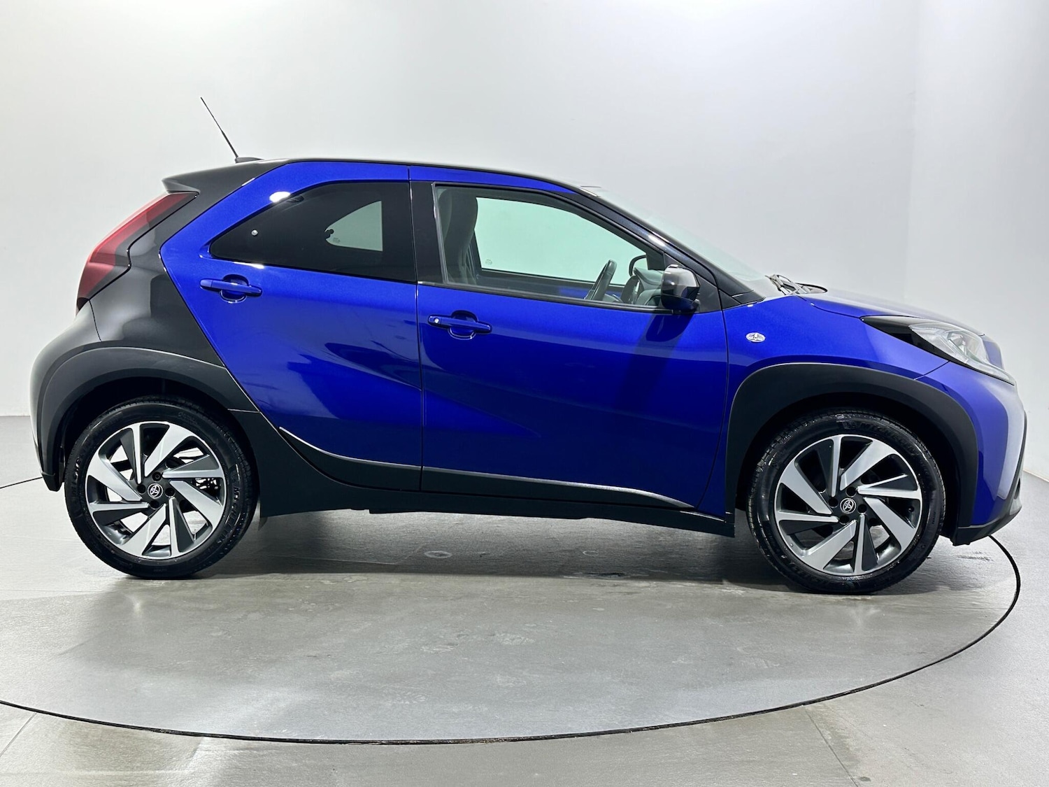 Used Toyota Aygo X 2023 for sale - 77637918: Photo 9