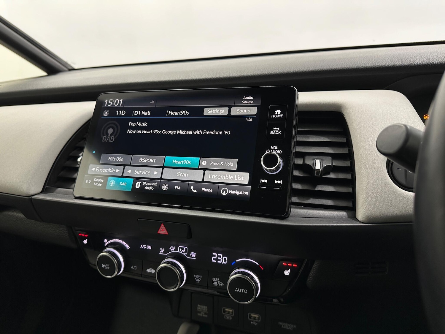 Used Honda Jazz 2022 for sale - 77994328: Photo 25