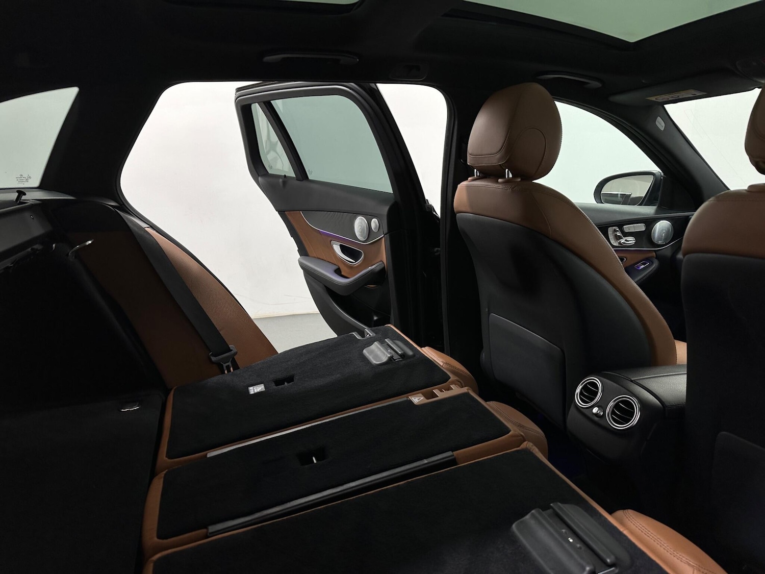 Used Mercedes-Benz C Class 2018 for sale - 77386499: Photo 52