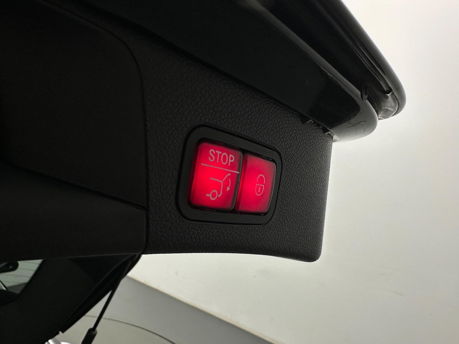 Used Mercedes-Benz C Class 2018 for sale - 77386499: Photo 54