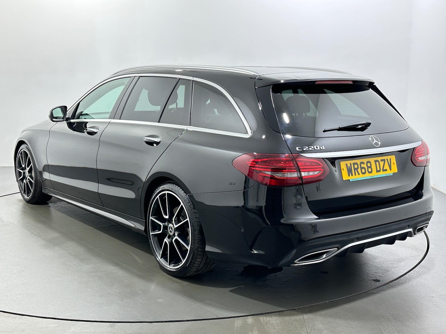 Used Mercedes-Benz C Class 2018 for sale - 77386499: Photo 6