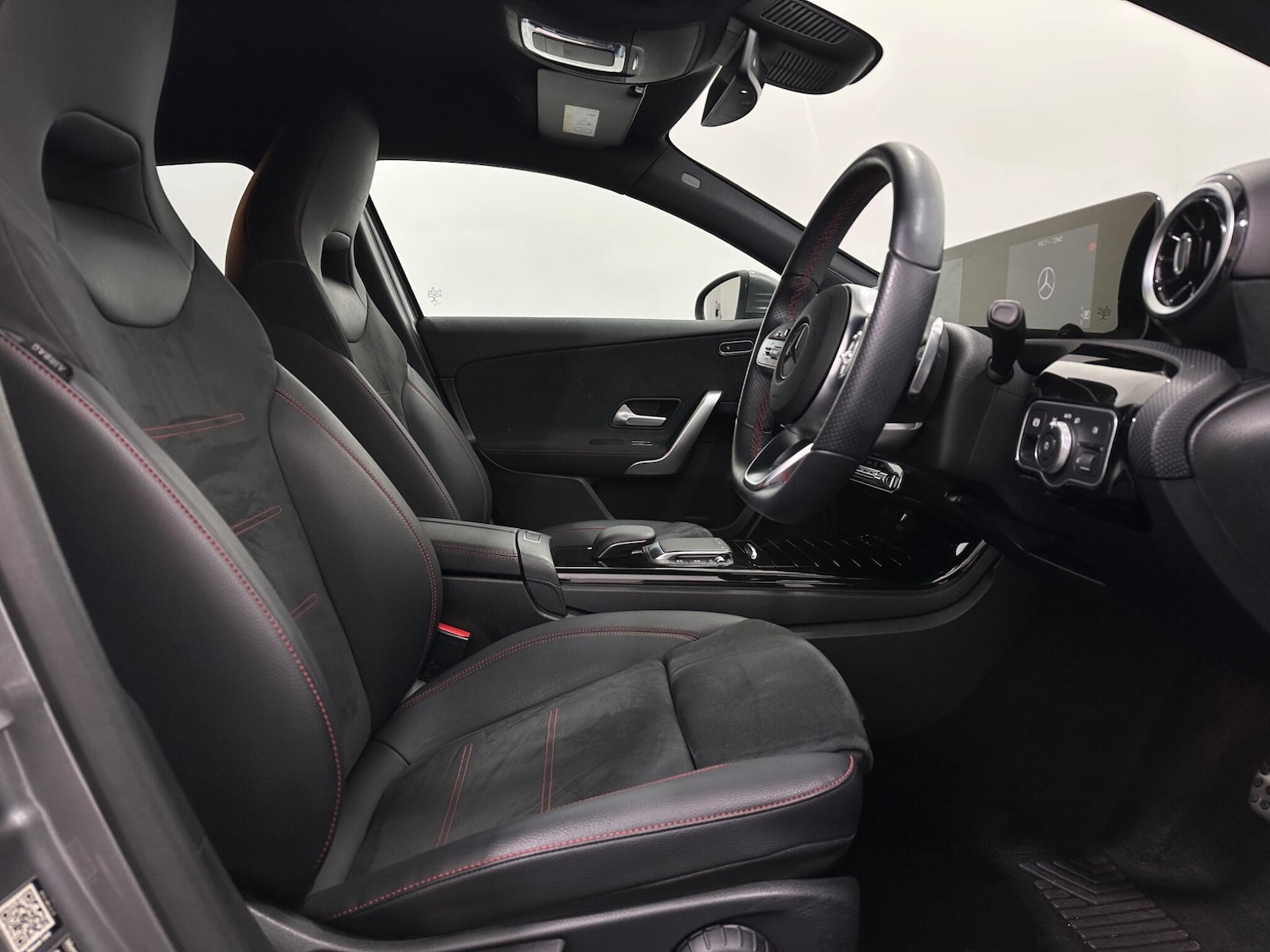 Used Mercedes-Benz A-Class 2020 for sale - 76878939: Photo 32