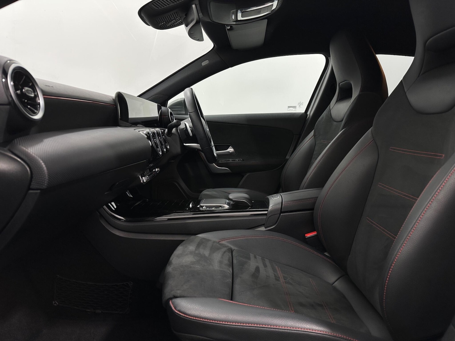 Used Mercedes-Benz A-Class 2020 for sale - 76878939: Photo 35