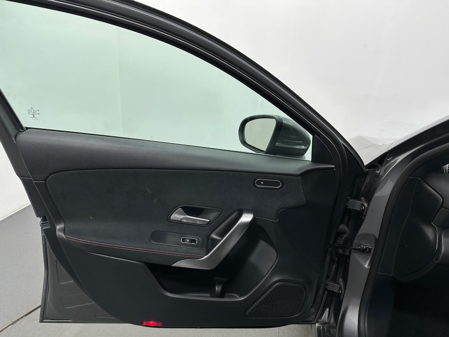 Used Mercedes-Benz A-Class 2020 for sale - 76878939: Photo 37