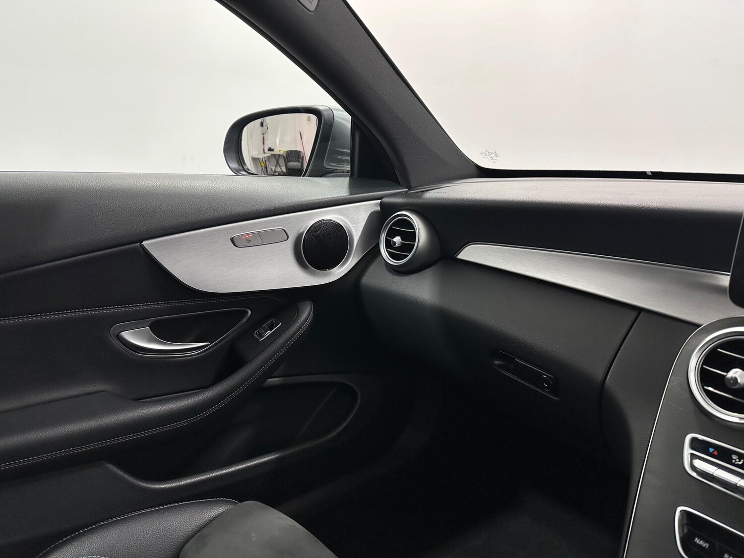 Used Mercedes-Benz C Class for sale - 77723383: Photo 27